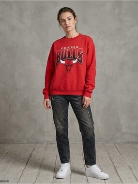 Vintage Chicago Bulls Crewneck Sweatshirt Red 90s NBA Size Large